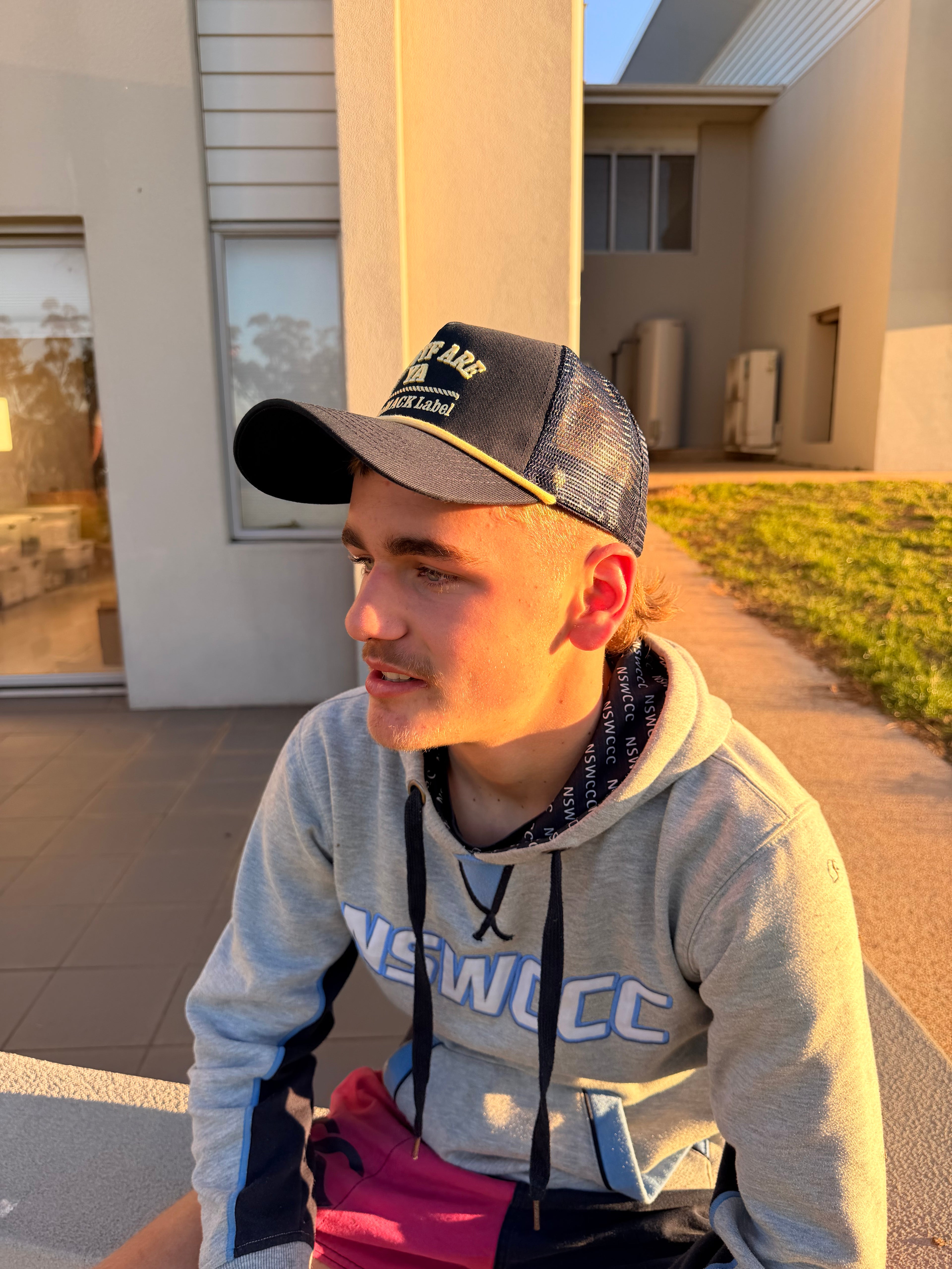 The Mack Signature Trucker Cap – Navy