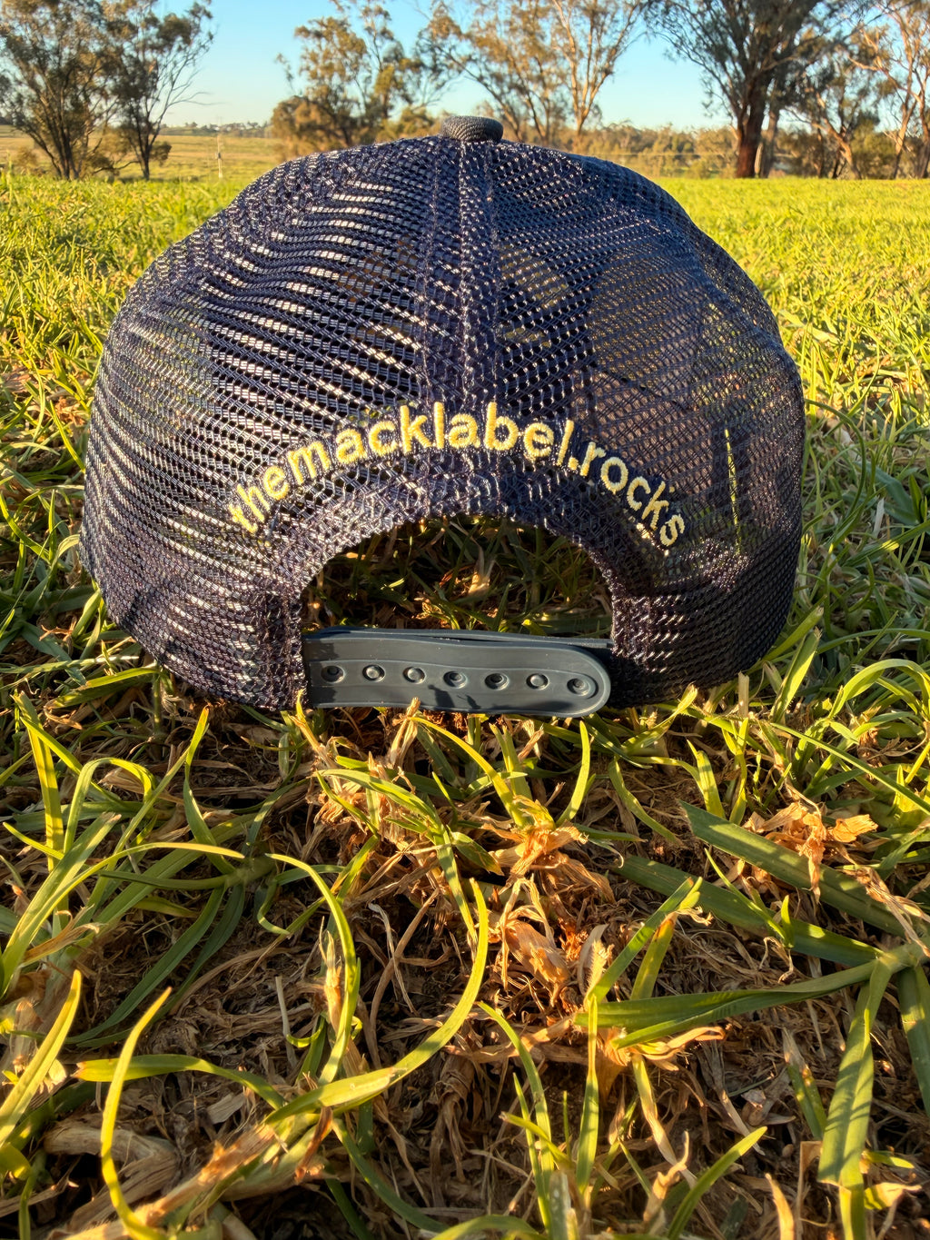 The Mack Signature Trucker Cap – Navy